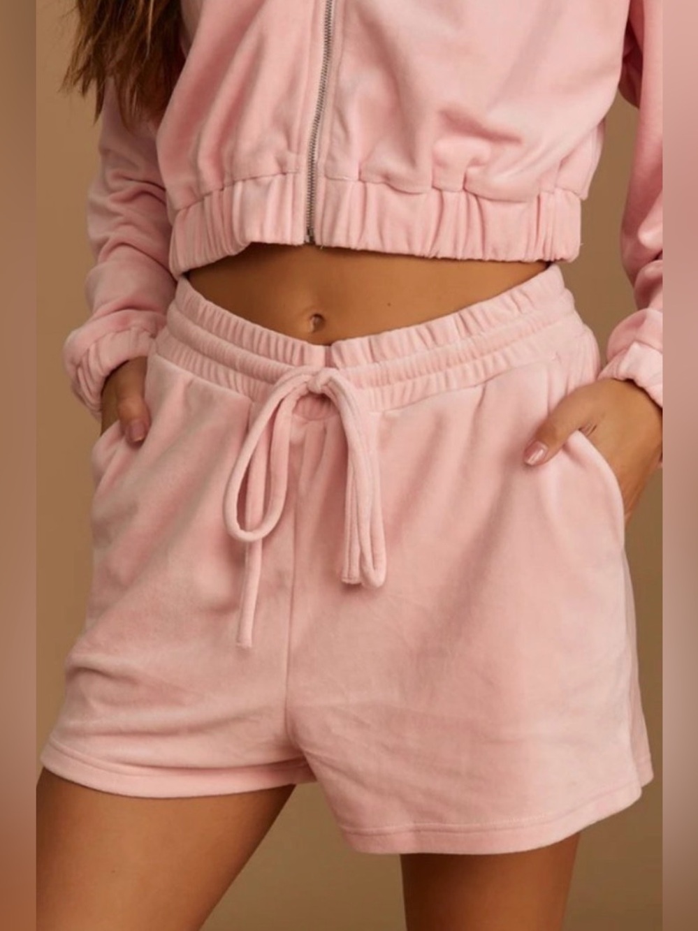 NWT Lulu’s Chill Lifestyle Blush Pink Velour Drawstring Lounge Shorts / Medium